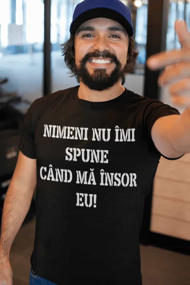 Tricou amuzant Nimeni nu îmi spune când