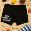 Boxeri amuzanți cu mesajul AGITĂ ÎNAINTE DE FOLOSIRE, idee de cadou haios