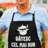 Șorț amuzant Gătesc cel mai bun gulaș cu textul GĂTESC CEL MAI BUN GULAȘ