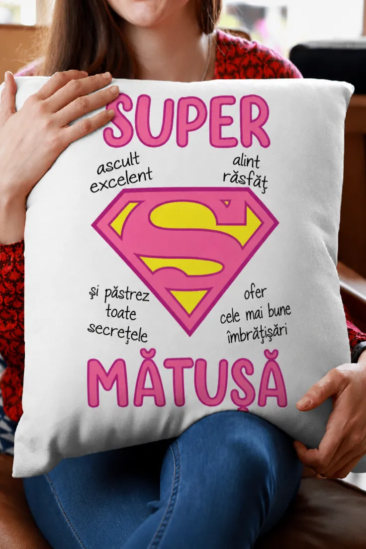 Pernă decorativă Super mătușă cu mesaj amuzant pentru cadou