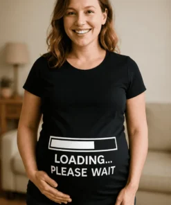 Tricou de gravidă Se încarcă te rog așteaptă, cadou pentru baby shower sau zi de naștere